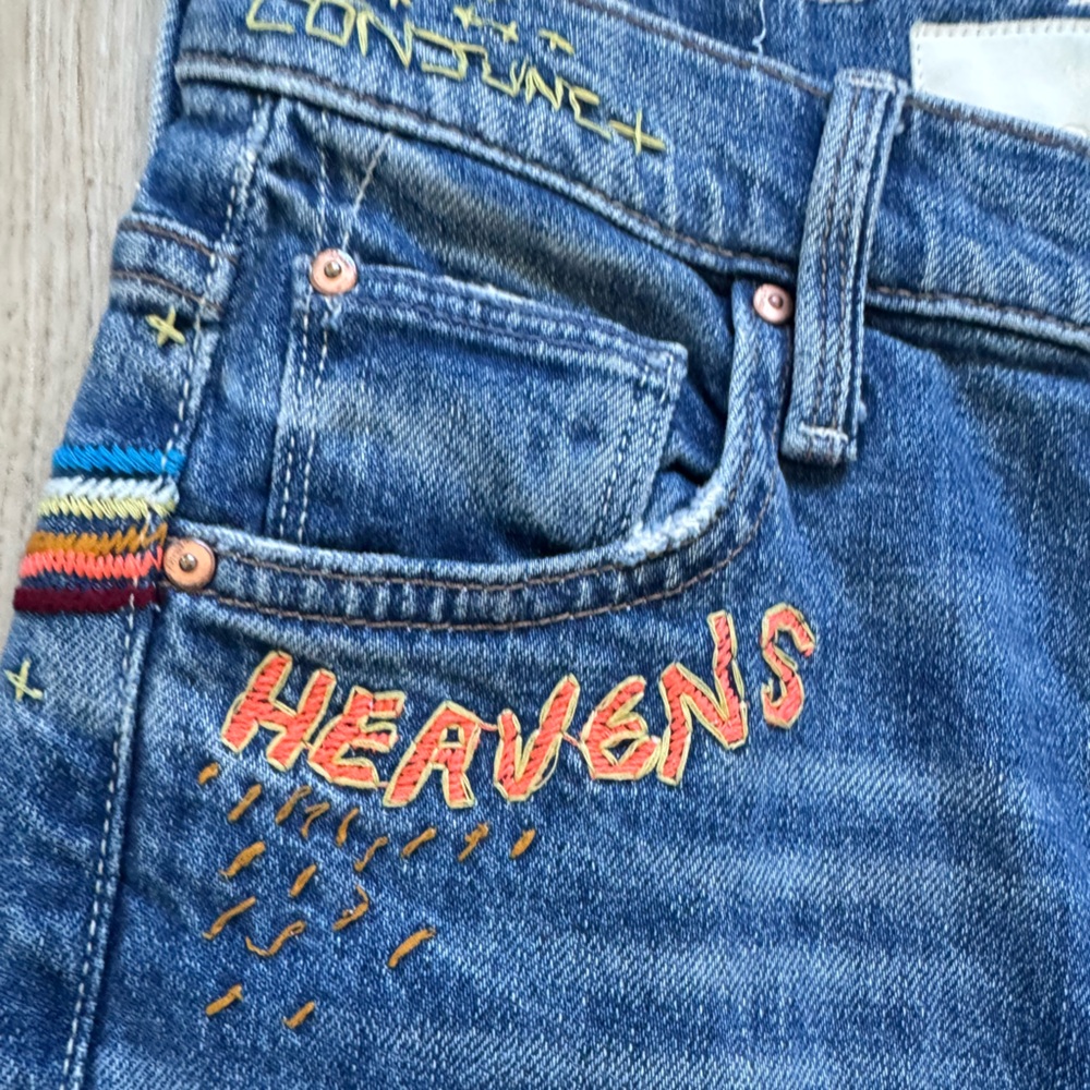 EUC MOTHER Superior Rambler Embroidered Blue Denim Jeans Size 24 - Picture 5 of 16